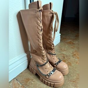 Platform High Warm Beige Festival Boots w/chains